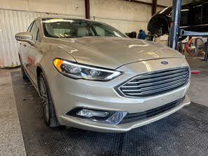 Ford Fusion Hybrid Titanium FWD