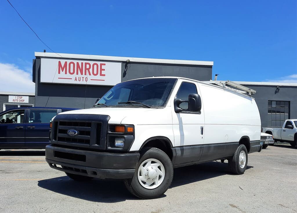 2009 Ford E-Series E-350 Super Duty Extended Cargo Van