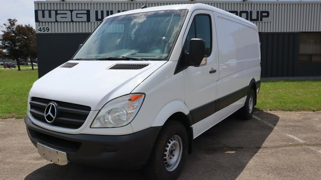 2013 Mercedes-Benz Sprinter 2500 144 WB RWD