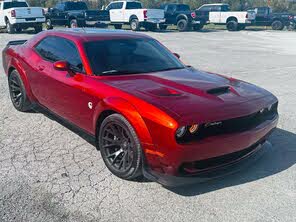 Dodge Challenger R/T Scat Pack Widebody RWD