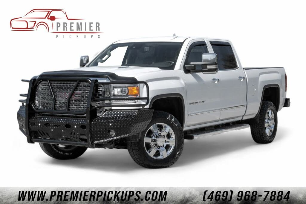 2015 GMC Sierra 3500HD Denali Crew Cab LB DRW 4WD