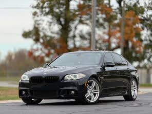 BMW 5 Series 550i Sedan RWD