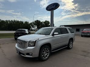 GMC Yukon Denali 4WD