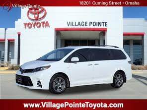 Toyota Sienna SE 7-Passenger AWD