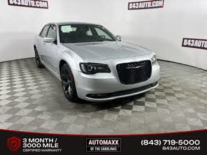 Chrysler 300 S V6 RWD