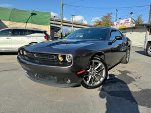 Dodge Challenger SXT AWD