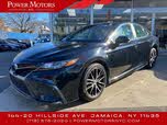 Toyota Camry SE FWD