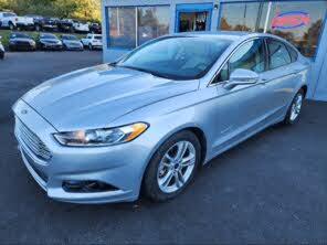 Ford Fusion Hybrid Titanium FWD