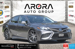 Toyota Camry Hybrid SE FWD