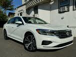 Volkswagen Passat 2.0T SE FWD