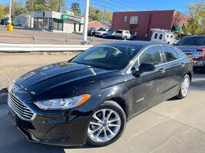 Ford Fusion Hybrid SE FWD