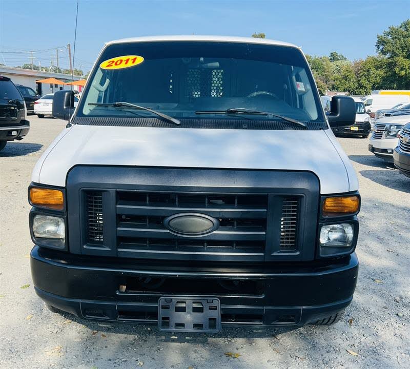 2011 Ford E-Series E-250 Cargo Van