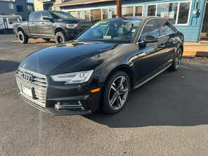 Audi A4 2.0T quattro Prestige AWD