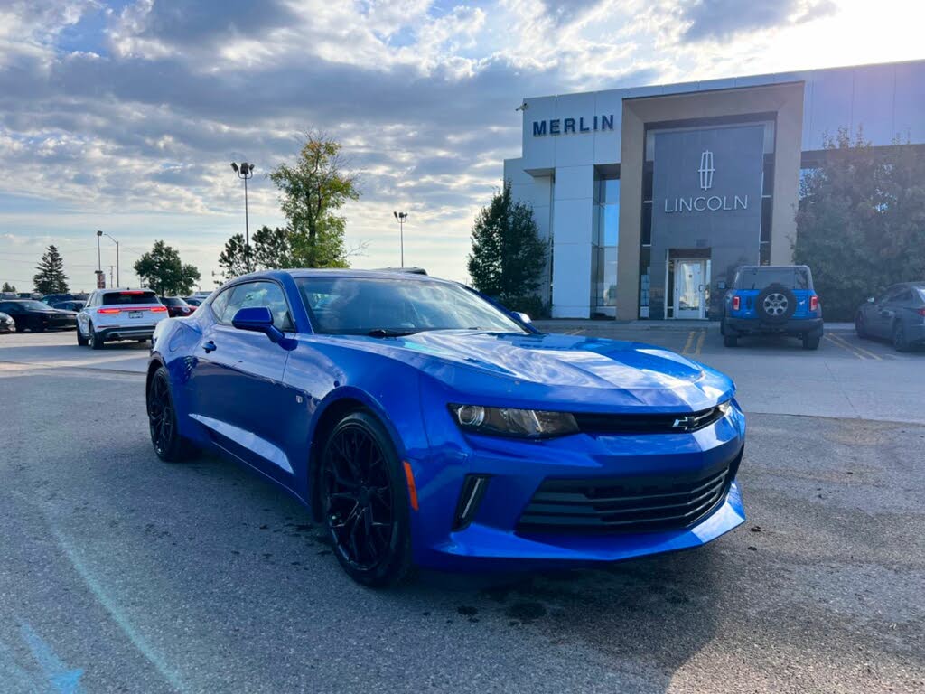 2017 Chevrolet Camaro 2LT Coupe RWD