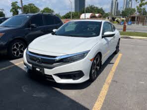 Honda Civic Touring FWD