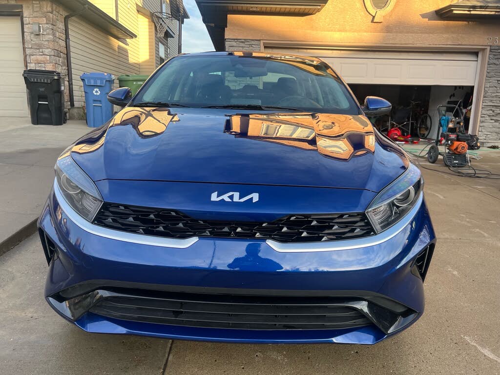 2023 Kia Forte EX FWD