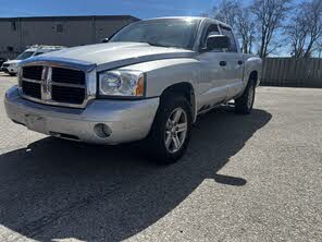 Dodge Dakota SLT Quad Cab 4WD