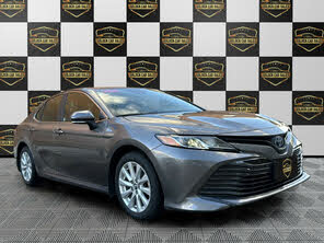 Toyota Camry Hybrid LE FWD