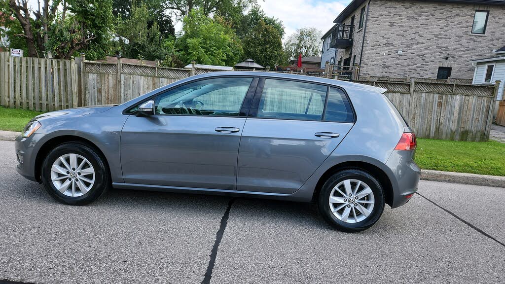 2016 Volkswagen Golf 1.8T Trendline 4-Door FWD