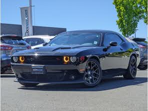 Dodge Challenger 392 Hemi Scat Pack Shaker RWD