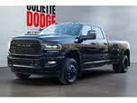 RAM 3500 Limited Crew Cab LB DRW 4WD