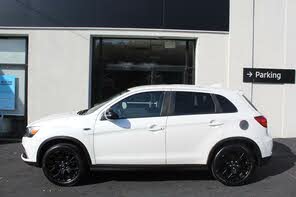 Mitsubishi Outlander Sport LE AWD