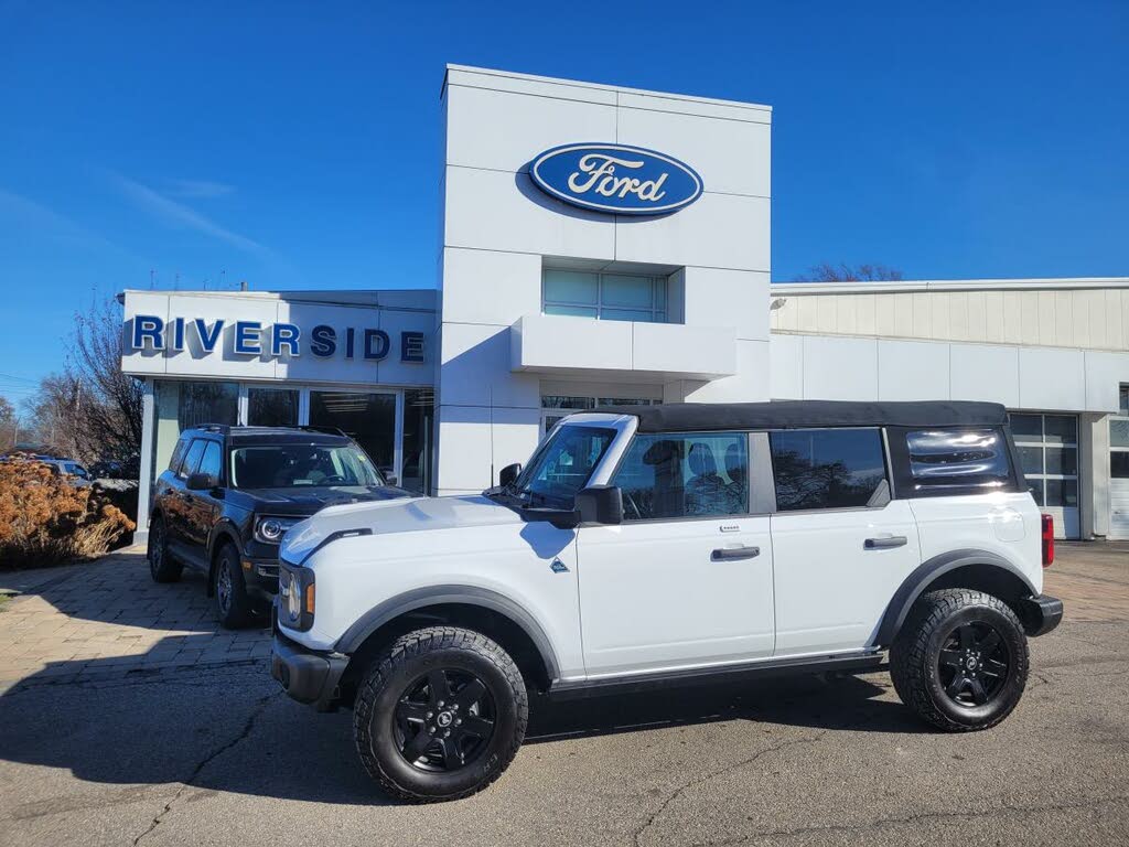 2022 Ford Bronco Black Diamond 4-Door 4WD