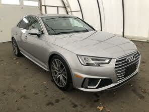 Audi A4 2.0T quattro Premium Plus AWD