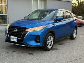 Nissan Kicks S FWD