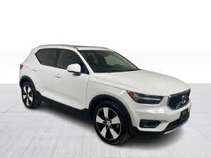 Volvo XC40 T5 Momentum AWD