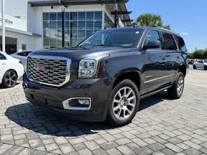 GMC Yukon Denali 4WD