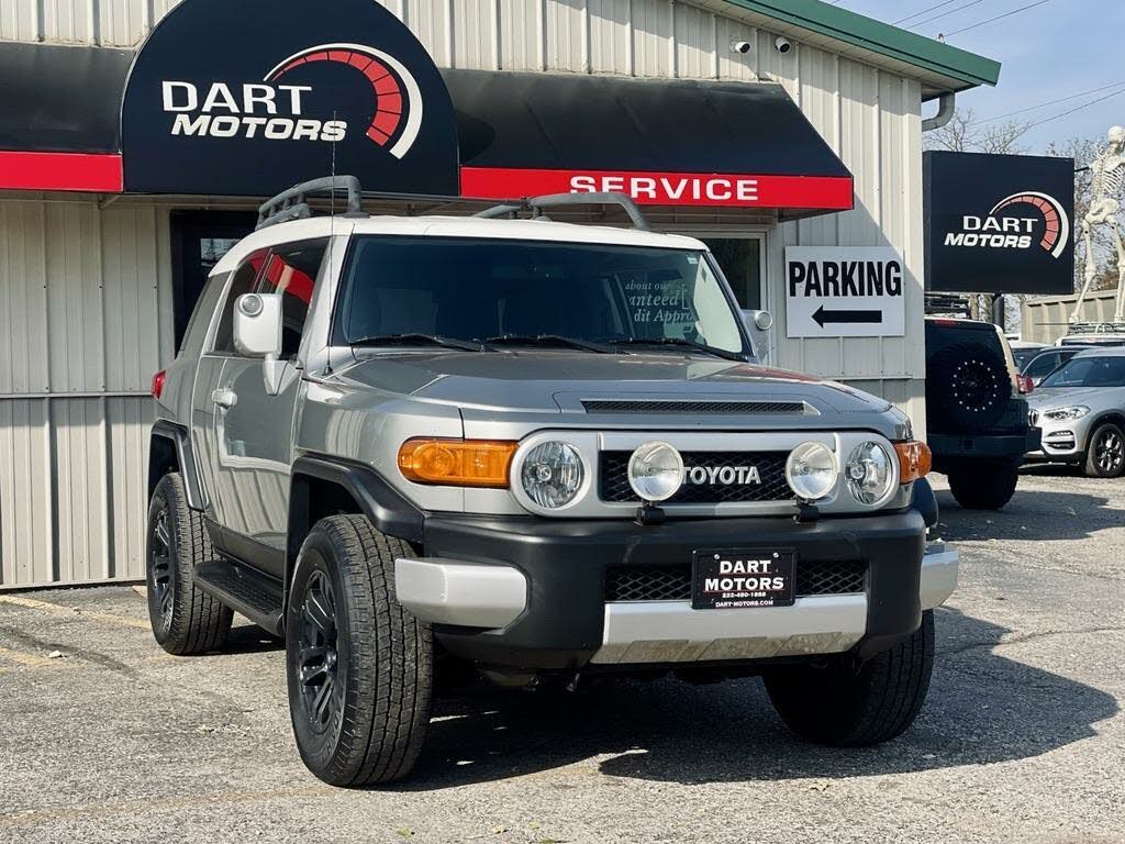 2011 Toyota FJ Cruiser 4WD