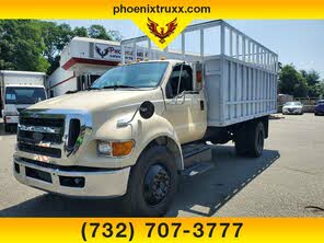 Ford F-650 Super Duty XL Crew Cab DRW RWD