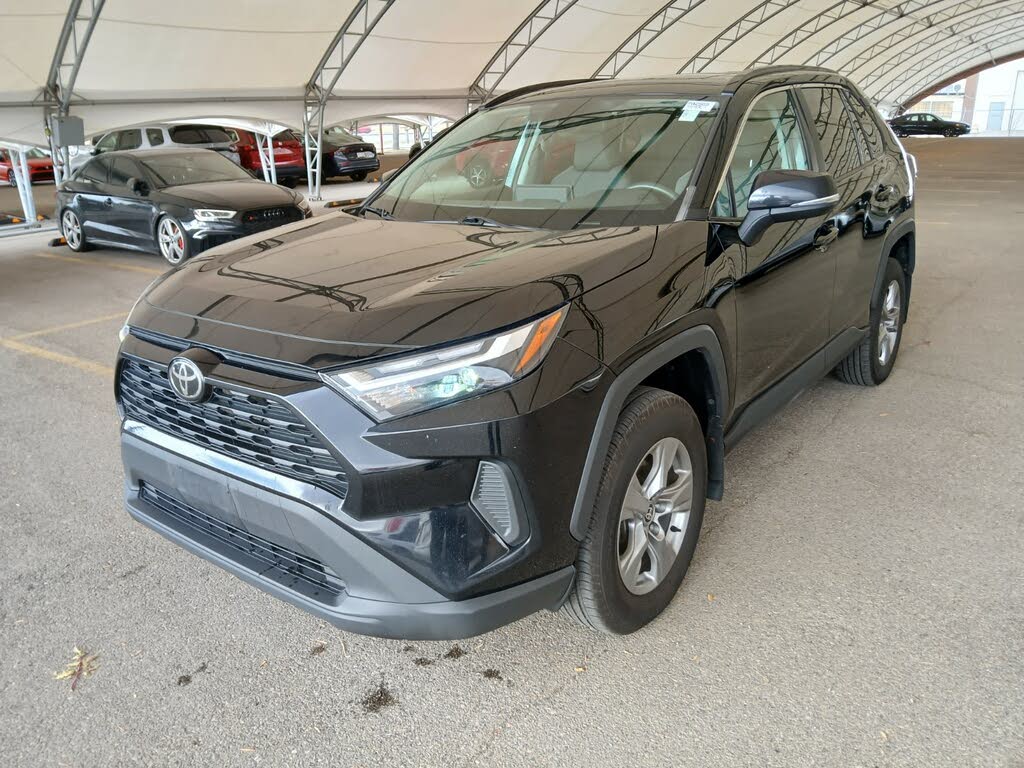 2022 Toyota RAV4 XLE AWD