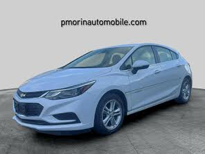 Chevrolet Cruze LT Hatchback FWD