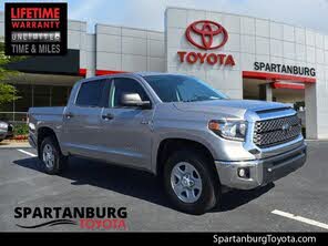 Toyota Tundra SR5 CrewMax RWD