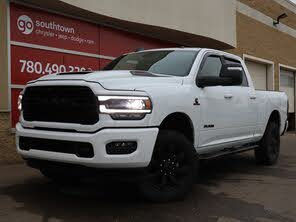 RAM 3500 Laramie Crew Cab 4WD