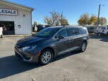 Chrysler Pacifica Touring L FWD