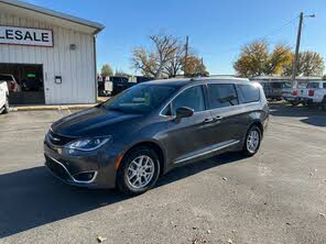 Chrysler Pacifica Touring L FWD