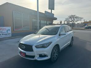 INFINITI QX60 Essential AWD