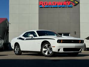 Dodge Challenger SXT RWD