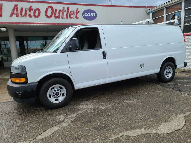 2018 GMC Savana Cargo 2500 Extended RWD