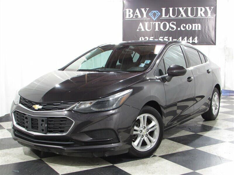 2017 Chevrolet Cruze LT Sedan FWD