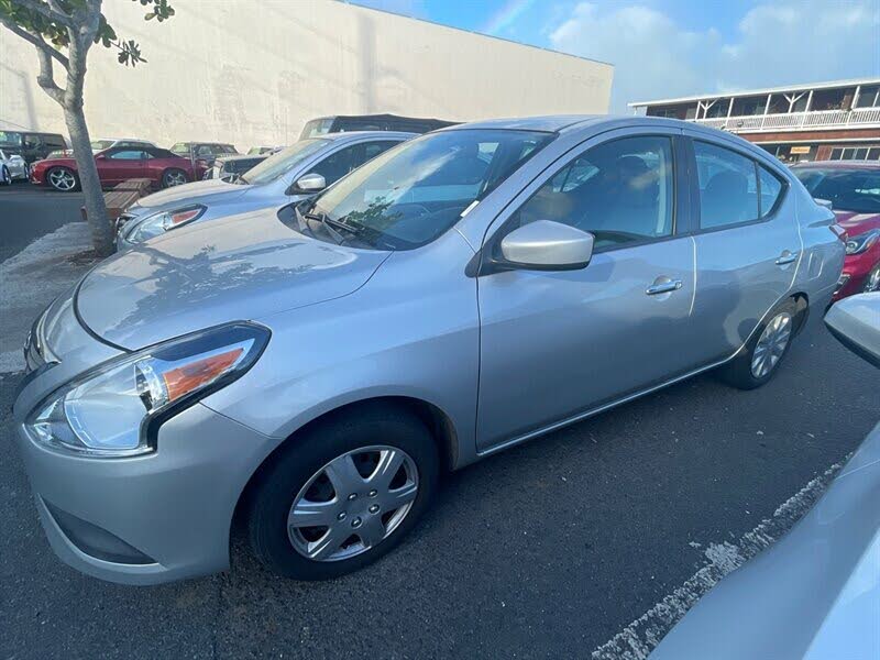 2017 Nissan Versa SV