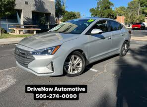 Hyundai Elantra Value Edition FWD