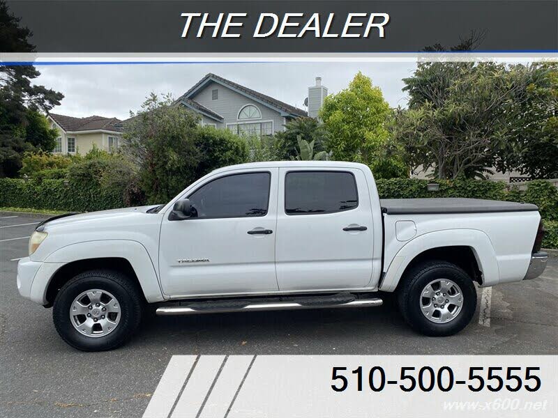 2006 Toyota Tacoma PreRunner V6 4dr Double Cab SB
