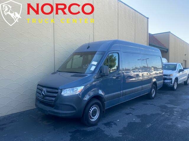 2019 Mercedes-Benz Sprinter 3500 XD 170 V6 High Roof Crew Van RWD