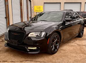 Chrysler 300 S V8 RWD