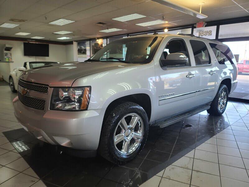 2013 Chevrolet Suburban 1500 LTZ 4WD