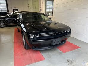 Dodge Challenger SXT AWD